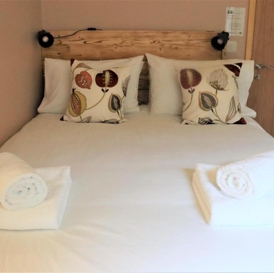 South Downs Eco Lodge & Camping East Meon Εξωτερικό φωτογραφία